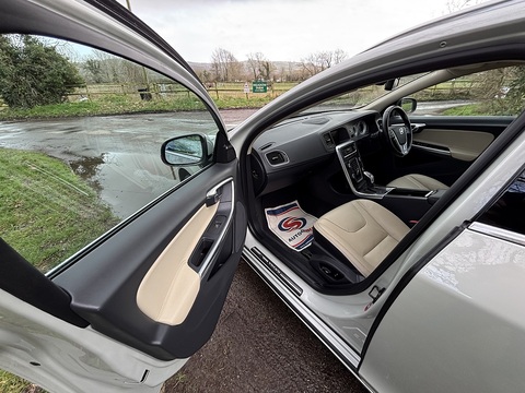 T4 Business Edition 1.6 5dr Estate Automatic Petrol