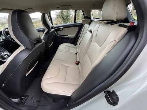 T4 Business Edition 1.6 5dr Estate Automatic Petrol