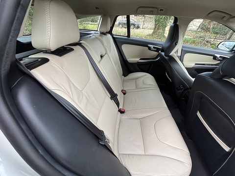 T4 Business Edition 1.6 5dr Estate Automatic Petrol