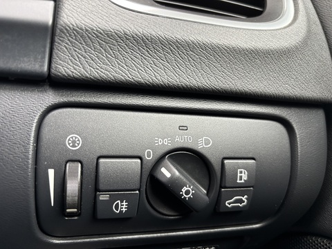 T4 Business Edition 1.6 5dr Estate Automatic Petrol