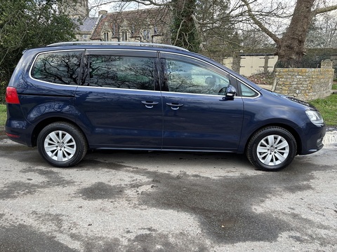 Se Tsi Bluemotion Technology Dsg 1.4 5dr Mpv Semi Auto Petrol