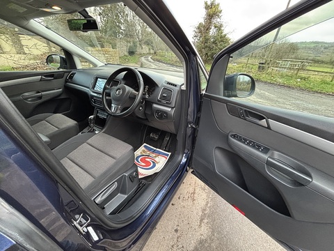 Se Tsi Bluemotion Technology Dsg 1.4 5dr Mpv Semi Auto Petrol