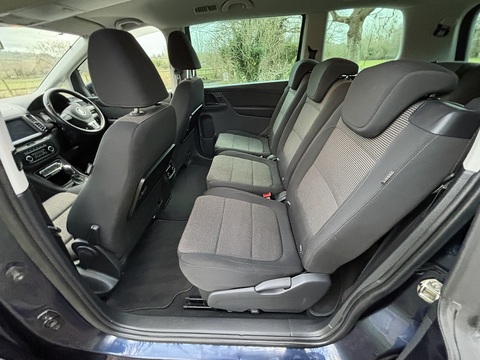 Se Tsi Bluemotion Technology Dsg 1.4 5dr Mpv Semi Auto Petrol