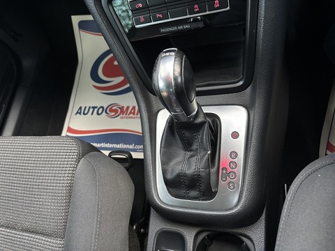 Se Tsi Bluemotion Technology Dsg 1.4 5dr Mpv Semi Auto Petrol