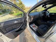 Mercedes-Benz B-Class B180 Blueefficiency Sport