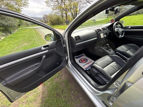 R32 3.2 5dr Hatchback Semi Auto Petrol
