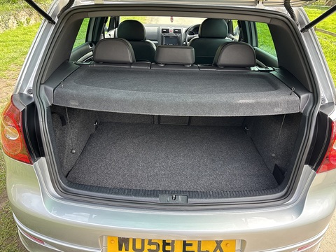 R32 3.2 5dr Hatchback Semi Auto Petrol