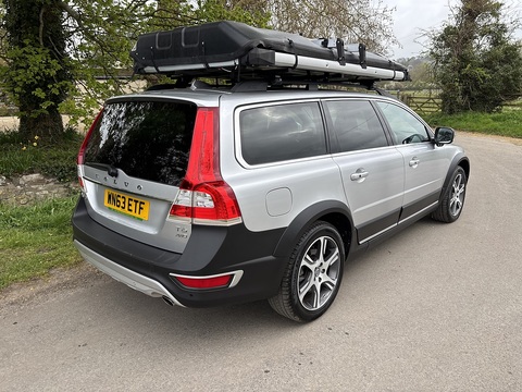 T6 Se Lux Awd 3.0 5dr Estate Automatic Petrol