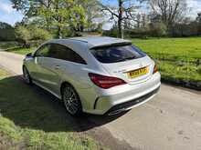 Mercedes-Benz Cla Cla 180 Amg Line