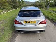 Mercedes-Benz Cla Cla 180 Amg Line