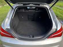 Mercedes-Benz Cla Cla 180 Amg Line