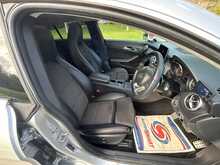 Mercedes-Benz Cla Cla 180 Amg Line