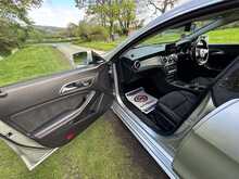 Mercedes-Benz Cla Cla 180 Amg Line
