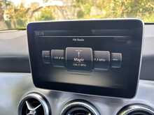 Mercedes-Benz Cla Cla 180 Amg Line