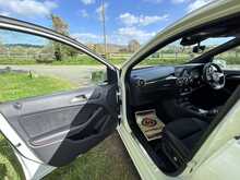 Mercedes-Benz B-Class B180 Blueefficiency Sport