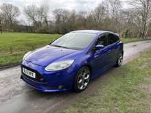 Ford Focus T EcoBoost ST-3