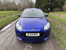 Ford Focus T EcoBoost ST-3