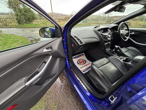 2.0T EcoBoost ST-3 Hatchback 5dr Petrol Manual Euro 5 (s/s) (250 ps)