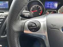 Ford Focus T EcoBoost ST-3