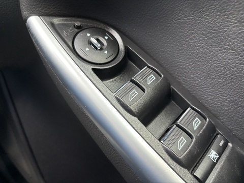 2.0T EcoBoost ST-3 Hatchback 5dr Petrol Manual Euro 5 (s/s) (250 ps)