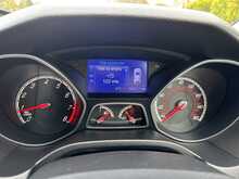Ford Focus T EcoBoost ST-3