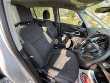 Vauxhall Zafira Tourer i Turbo Design