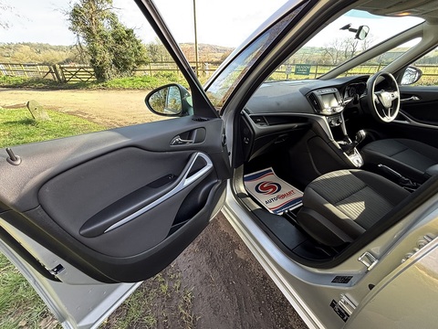 1.4i Turbo Design MPV 5dr Petrol Manual Euro 6 (140 ps)