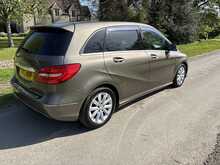 Mercedes-Benz B-Class B180 Blueefficiency Sport