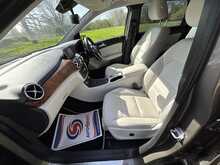 Mercedes-Benz B-Class B180 Blueefficiency Sport