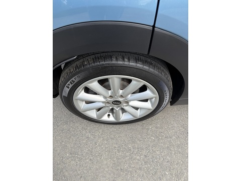 Cooper 1.5 5dr Estate Automatic Petrol