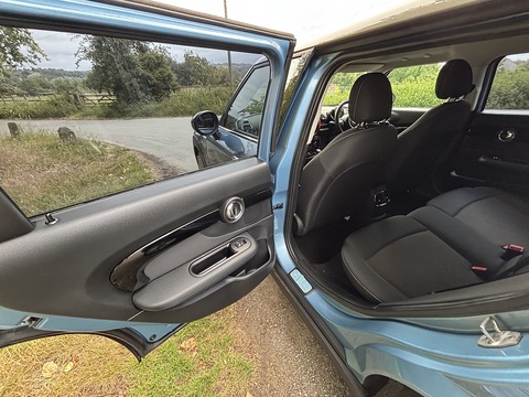Cooper 1.5 5dr Estate Automatic Petrol