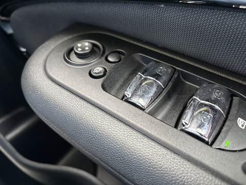 Cooper 1.5 5dr Estate Automatic Petrol