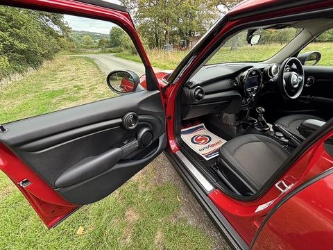 One 1.2 5dr Hatchback Automatic Petrol