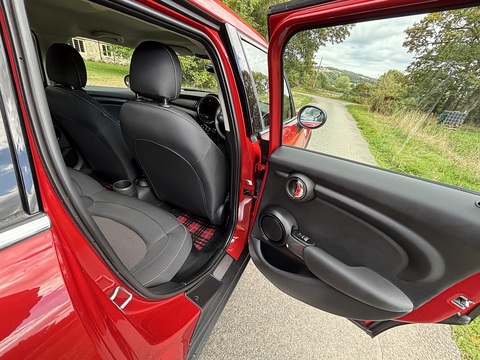 One 1.2 5dr Hatchback Automatic Petrol