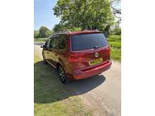 Volkswagen Touran Se Tsi Dsg