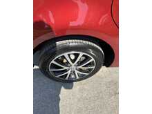 Volkswagen Touran Se Tsi Dsg