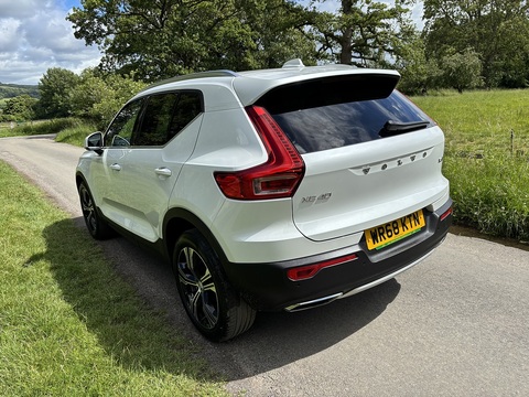 T4 Inscription Awd 2.0 5dr Estate Automatic Petrol