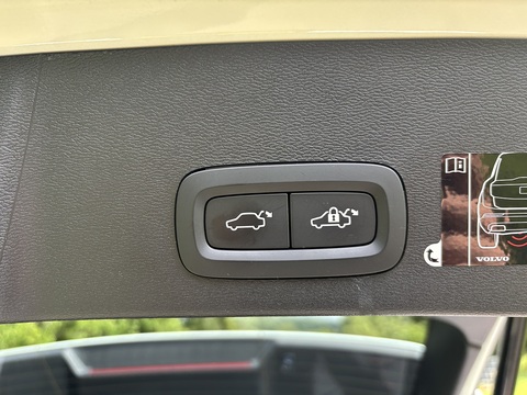 T4 Inscription Awd 2.0 5dr Estate Automatic Petrol