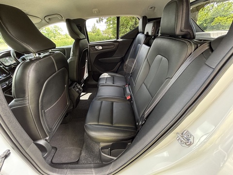 T4 Inscription Awd 2.0 5dr Estate Automatic Petrol