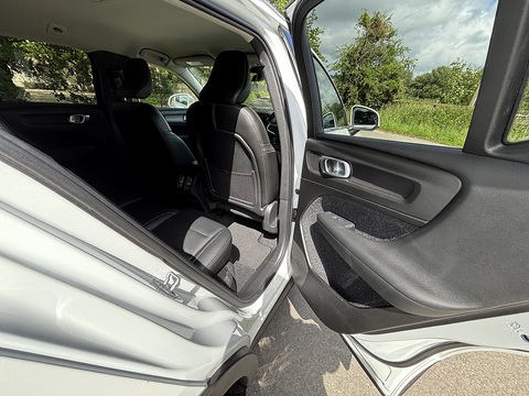 T4 Inscription Awd 2.0 5dr Estate Automatic Petrol
