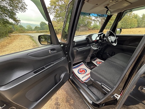 G Turbo Package 658 5dr MPV Automatic Petrol