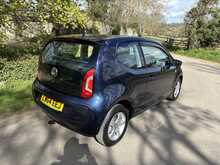 Volkswagen Up High Up