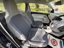 Volkswagen Up High Up