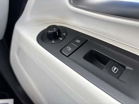 High Up 1.0 3dr Hatchback Automatic Petrol