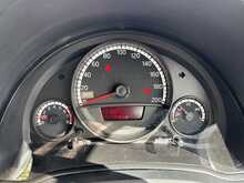 Volkswagen Up High Up