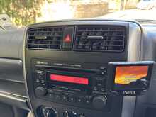 Suzuki Jimny VVT SZ4