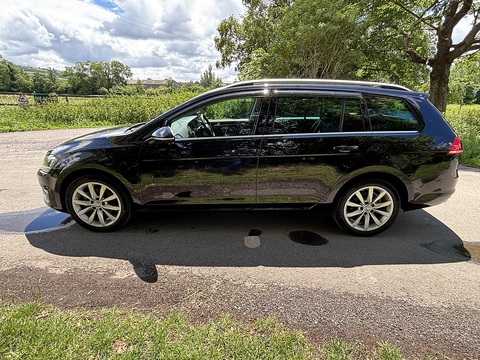 Se Tsi Bluemotion Technology Dsg Estate 1.4 Semi Auto Petrol