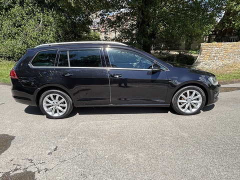Se Tsi Bluemotion Technology Dsg Estate 1.4 Semi Auto Petrol