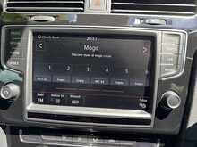Volkswagen Golf Se Tsi Bluemotion Technology Dsg
