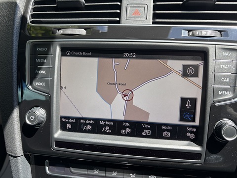 Se Tsi Bluemotion Technology Dsg Estate 1.4 Semi Auto Petrol